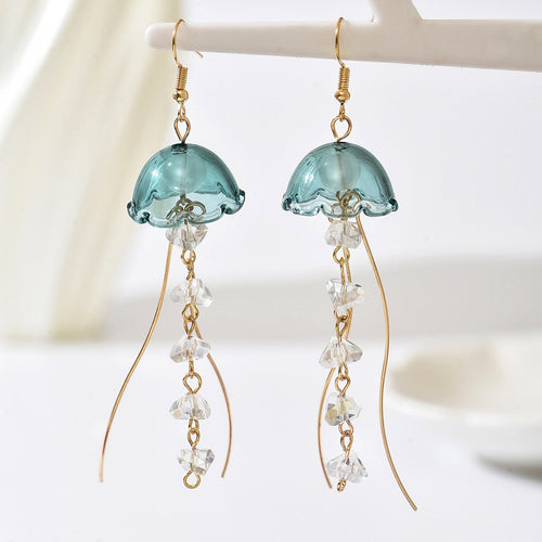 Fashionable Tassel Sparkling Crystal Pendant Earrings